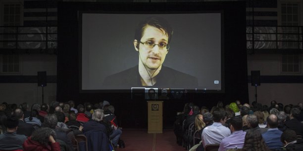 Snowden juge impossible en l'etat de rentrer dans son pays[reuters.com]