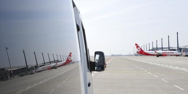 Air berlin voit un retour aux benefices en 2016[reuters.com]