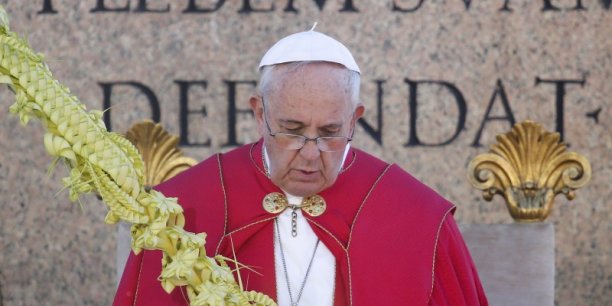 A l’occasion des rameaux, le pape francois rend hommage aux chretiens persecutes[reuters.com]