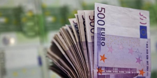 Des escrocs volent un million d'euros a l'assurance maladie[reuters.com]