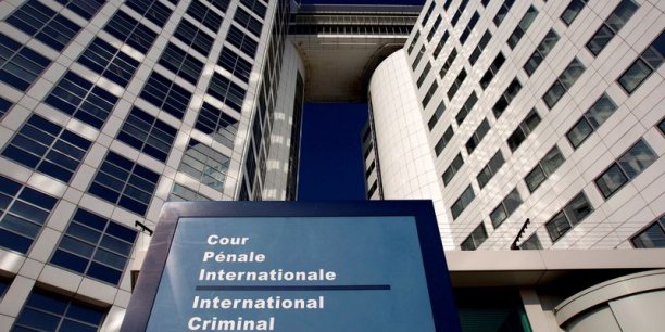 L'autorite palestinienne officiellement membre de la cour penale internationale[reuters.com]