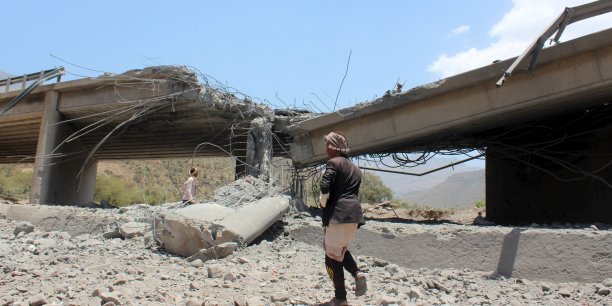 Deux raids aeriens font 40 morts au yemen[reuters.com]