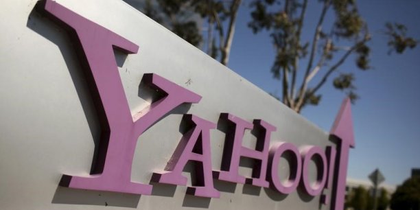 Yahoo annonce un chiffre d'affaires en baisse de 4%[reuters.com]