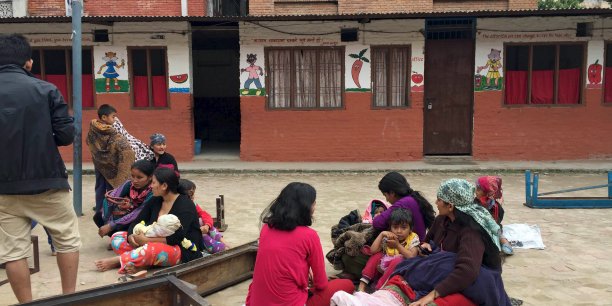 Puissant seisme dans le centre du nepal[reuters.com]