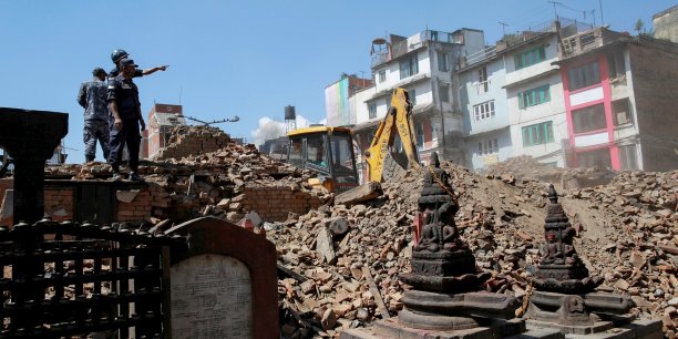 Le bilan du seisme au nepal porte a plus de 3.700 morts [reuters.com]