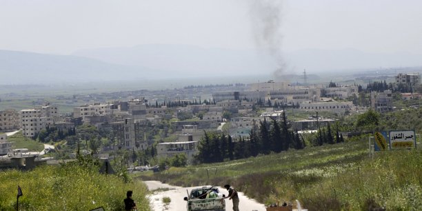 Les rebelles du nord de la syrie prennent une base militaire[reuters.com]