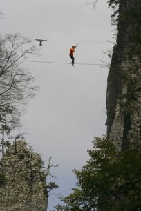Deces du grimpeur dean potter dans un accident de base jump[reuters.com]