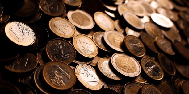 Euro coins are seen in this photo illustration taken in rome[reuters.com]