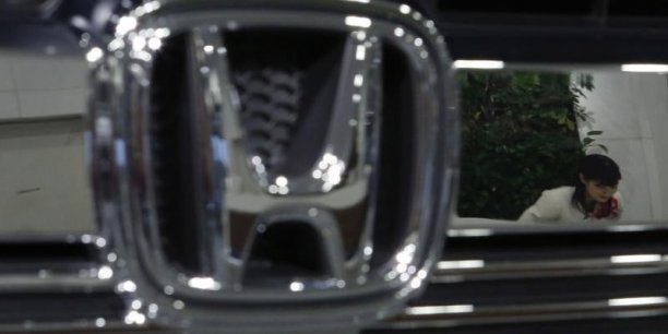 Honda rappelle 340.000 voitures de plus pour remplacer des airbags[reuters.com]