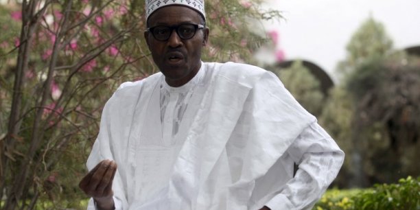 Muhammadu buhari a prete serment a la tete du nigeria[reuters.com]