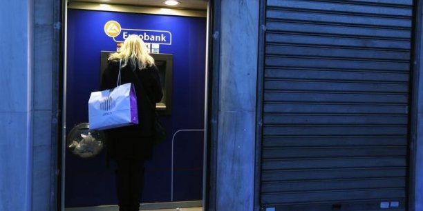 Les depots bancaires grecs au plus bas en plus de dix ans  [reuters.com]