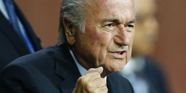 Blatter promet des surprises pour redorer l'image de la fifa[reuters.com]