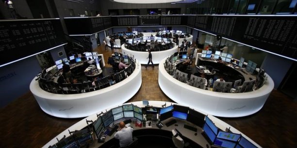 Nouveau recul des bourses europeennes a l'ouverture[reuters.com]