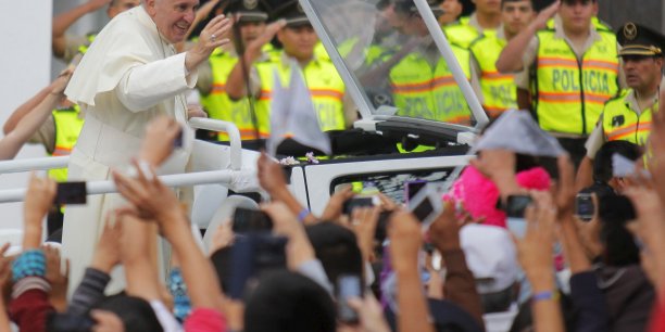 Le pape en equateur[reuters.com]