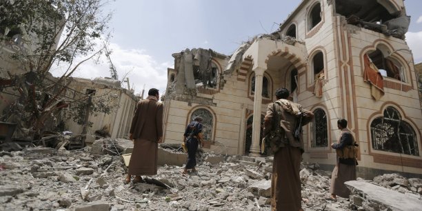 Raids aeriens et combats font 176 morts au yemen [reuters.com]