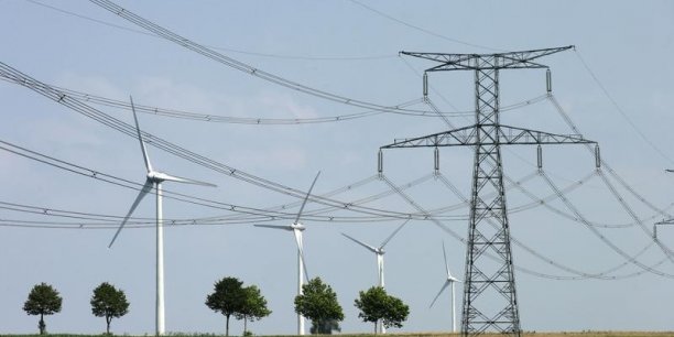 Le secteur eolien veut accelerer ses implantations en france[reuters.com]