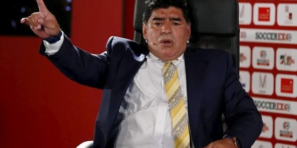 Maradona veut combattre la mafia au sein de la fifa[reuters.com]