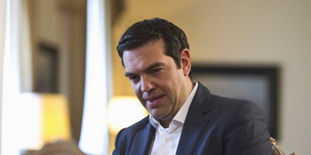 Tsipras propose a syriza un congres extraordinaire en septembre[reuters.com]