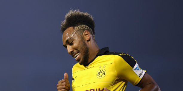 Dortmund renouvelle sa confiance a aubameyang[reuters.com]