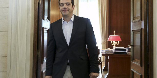 Les sondages placent syriza en tete des intentions de vote en grece[reuters.com]