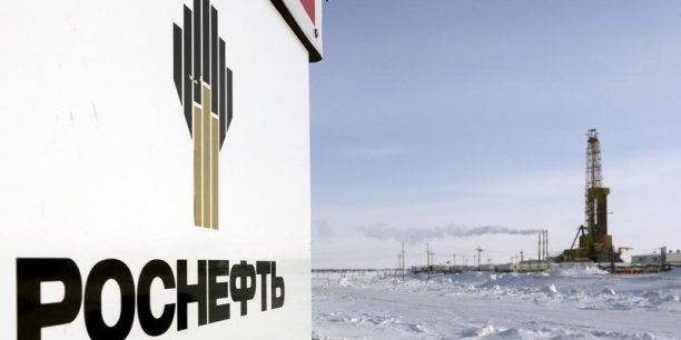 Rosneft voit son benefice net trimestriel chuter de 22%[reuters.com]