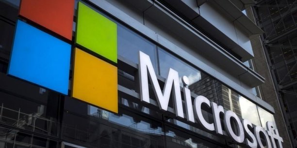 Microsoft devoile son premier ordinateur portable [reuters.com]