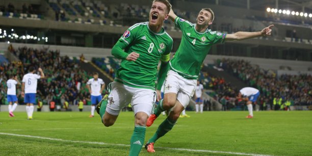 Le portugal et l'irlande du nord qualifies pour l'euro 2016, l'allemagne battue[reuters.com]