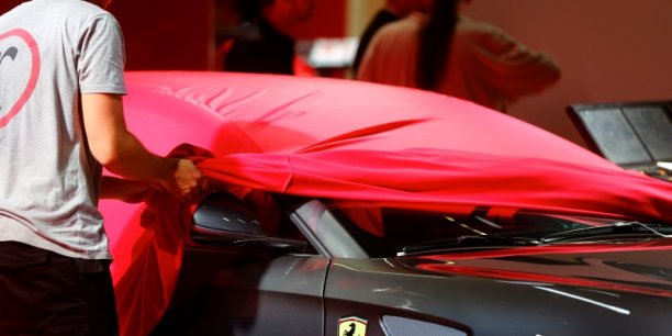 Ferrari prevoit de lever jusqu'a 900 millions de dollars lors de son ipo a new york[reuters.com]