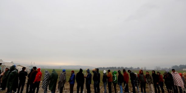 Selon manuel valls, l'europe doit dire qu'elle ne peut plus accueillir autant de migrants[reuters.com]