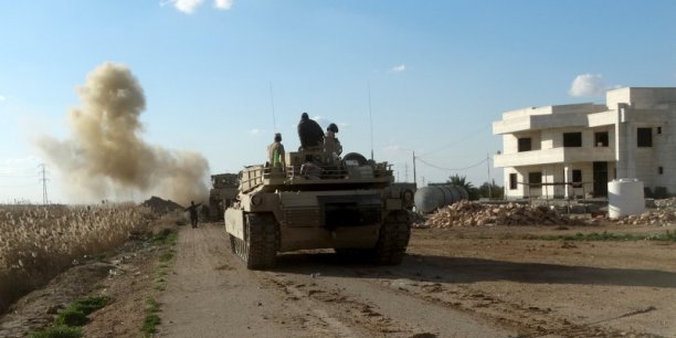 Les forces irakiennes avancent a l'est de ramadi[reuters.com]
