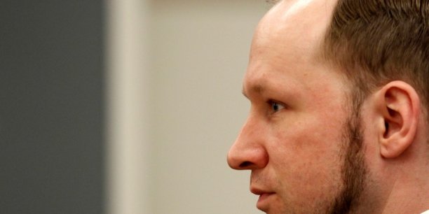 Anders breivik conteste ses conditions de detention[reuters.com]