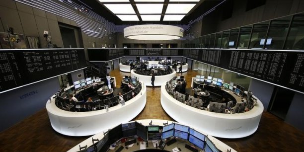Les bourses europeennes ouvrent en nette baisse[reuters.com]