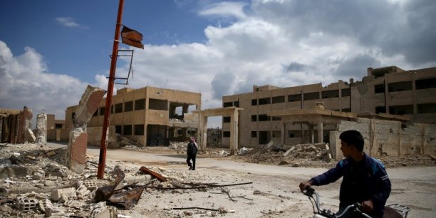 L'armee syrienne annonce un regime de calme a lattaquie et damas[reuters.com]