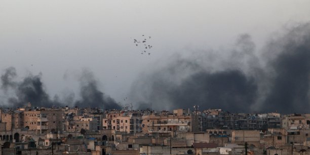 Raids aeriens sur la ville syrienne d'alep[reuters.com]