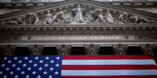 La bourse de new york finit dans le rouge[reuters.com]