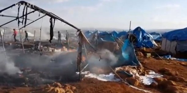Damas dement le bombardement d'un camp de deplaces pres de sarmada[reuters.com]