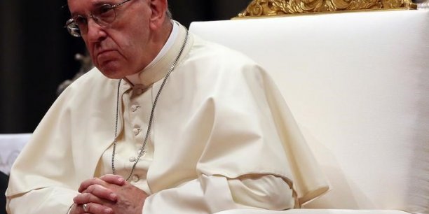 Le pape francois defend les migrants [reuters.com]