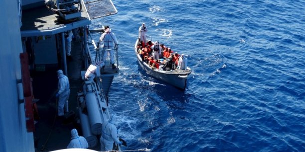 Sauvetage de quelque 3.000 migrants mardi au large de la libye[reuters.com]