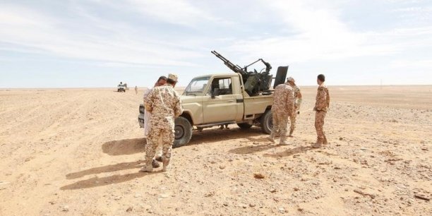 Les forces loyales au gouvernement libyen veulent encercler syrte[reuters.com]