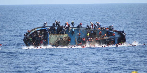 Msf et le hcr parlent de 700 a 900 migrants decedes cette semaine en mediterranee[reuters.com]