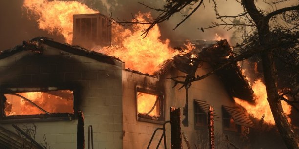 Incendie incontrole en californie[reuters.com]