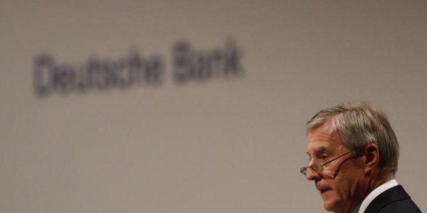 Abandon des charges contre d'anciens cadres de deutsche bank[reuters.com]