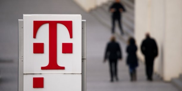 Deutsche telekom va ceder des antennes mobiles en allemagne[reuters.com]