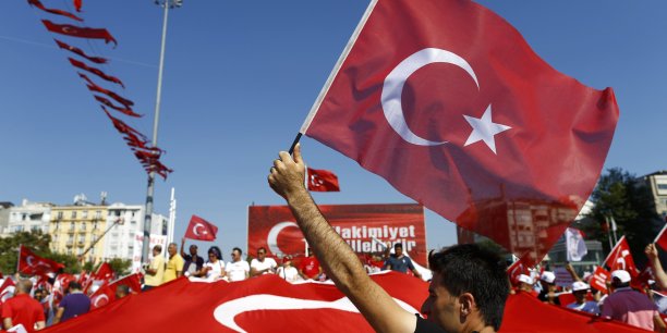 En turquie, plus de 15.000 interpellations en dix jours[reuters.com]