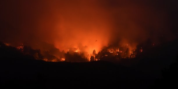 L'incendie sur la cote californienne[reuters.com]