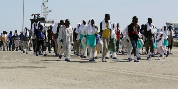 La grece veut l'application de l'accord de repartition des migrants[reuters.com]