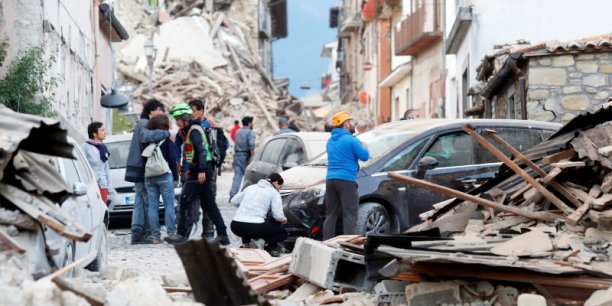 Plusieurs morts dans un seisme dans le centre de l'italie[reuters.com]
