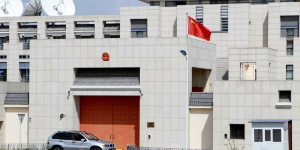 L'ambassade chinoise au kirghizistan cible d'une explosion[reuters.com]