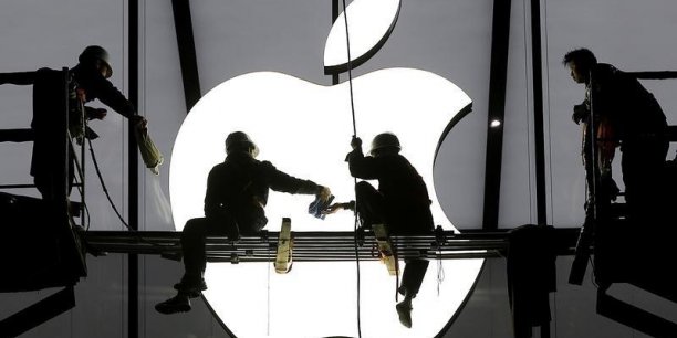 Bruxelles va invalider les arrangements fiscaux d'apple[reuters.com]