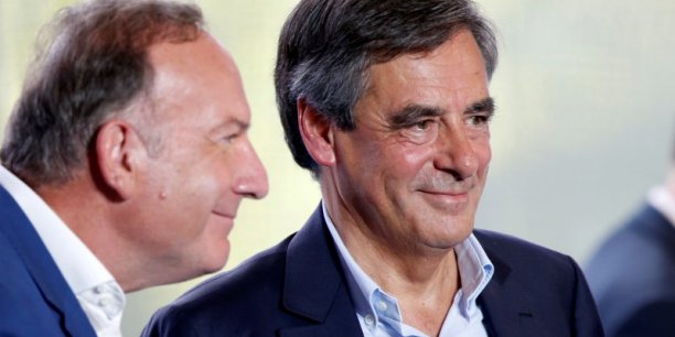 Francois fillon decline son programme economique devant le medef[reuters.com]